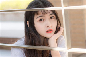 上海娱乐圈的崛起:从小众到主流的演变 上海娱乐圈的崛起:从小众到主流的演变